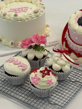 Load image into Gallery viewer, Carnation Cupcakes (Pick Up Only)
